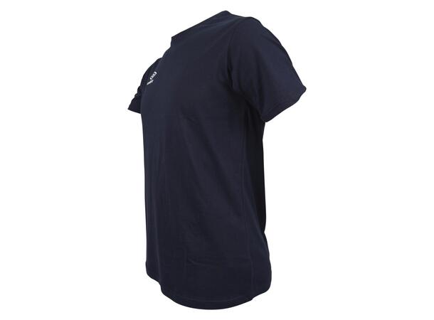 UMBRO Basic Tee jr Marine 116 Rundhalset t-skjorte i bomull 