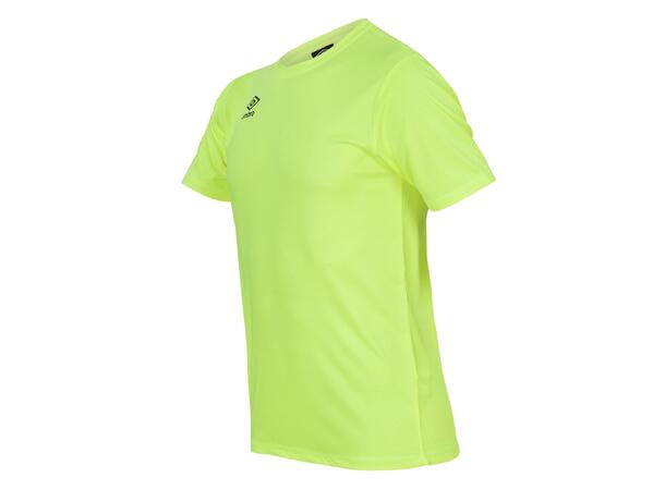 UMBRO Core Poly Tee Neongul XS Enkel, teknisk trøye i polyester 