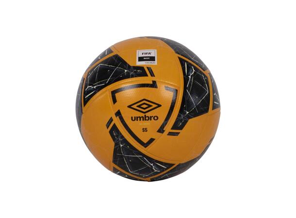 UMBRO Neo Swerve 22 Oransje 4 God og rimelig treningsfotball 350-390 