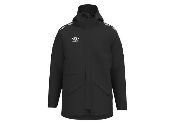 UMBRO UX Pro Team Jacket Jr Sort 128 Funksjonell lang vattert klubbjakke 