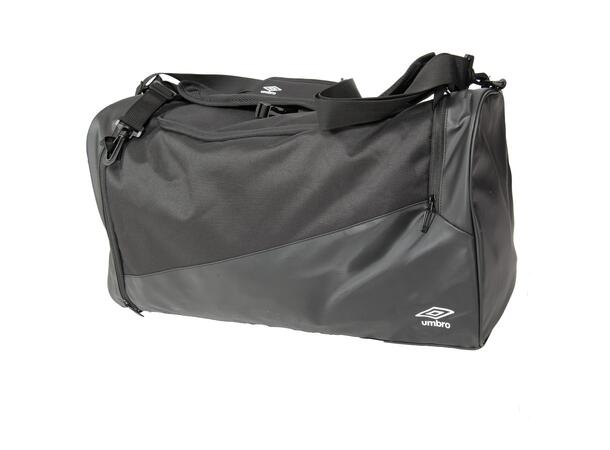 UMBRO Club Bag 60L Sort M Praktisk og slitesterk bag 