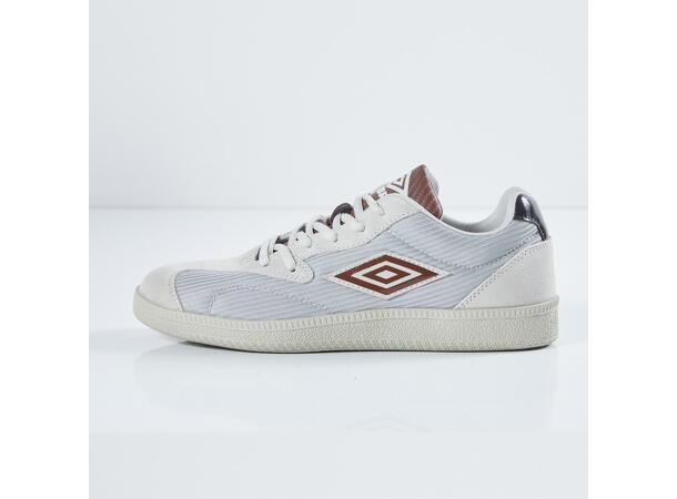 UMBRO Talis Suede Beige 46 Fritidssko 