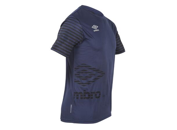 UMBRO Core Training Tee j Marine 128 Teknisk treningstrøye til junior 