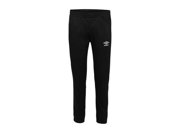 UMBRO Flex Pant Jr Sort 128 Bukse til junior i resirkulert polyester 