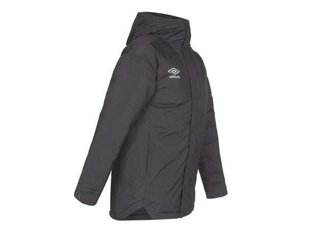 UMBRO UX Elite Coach Jacket jr Sort 140 Flott og varm jakke 