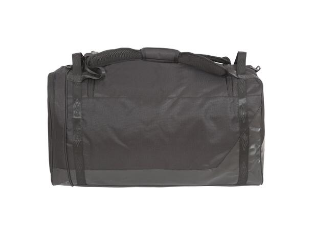 UMBRO UX Elite Bag 90L Sort L Praktisk, stor og robust lagbag. 