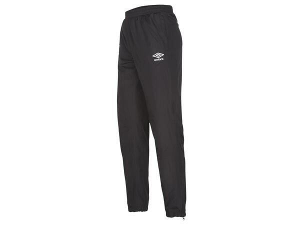 UMBRO Core Woven Pant jr Sort 116 Lett bukse i microfiber til junior 